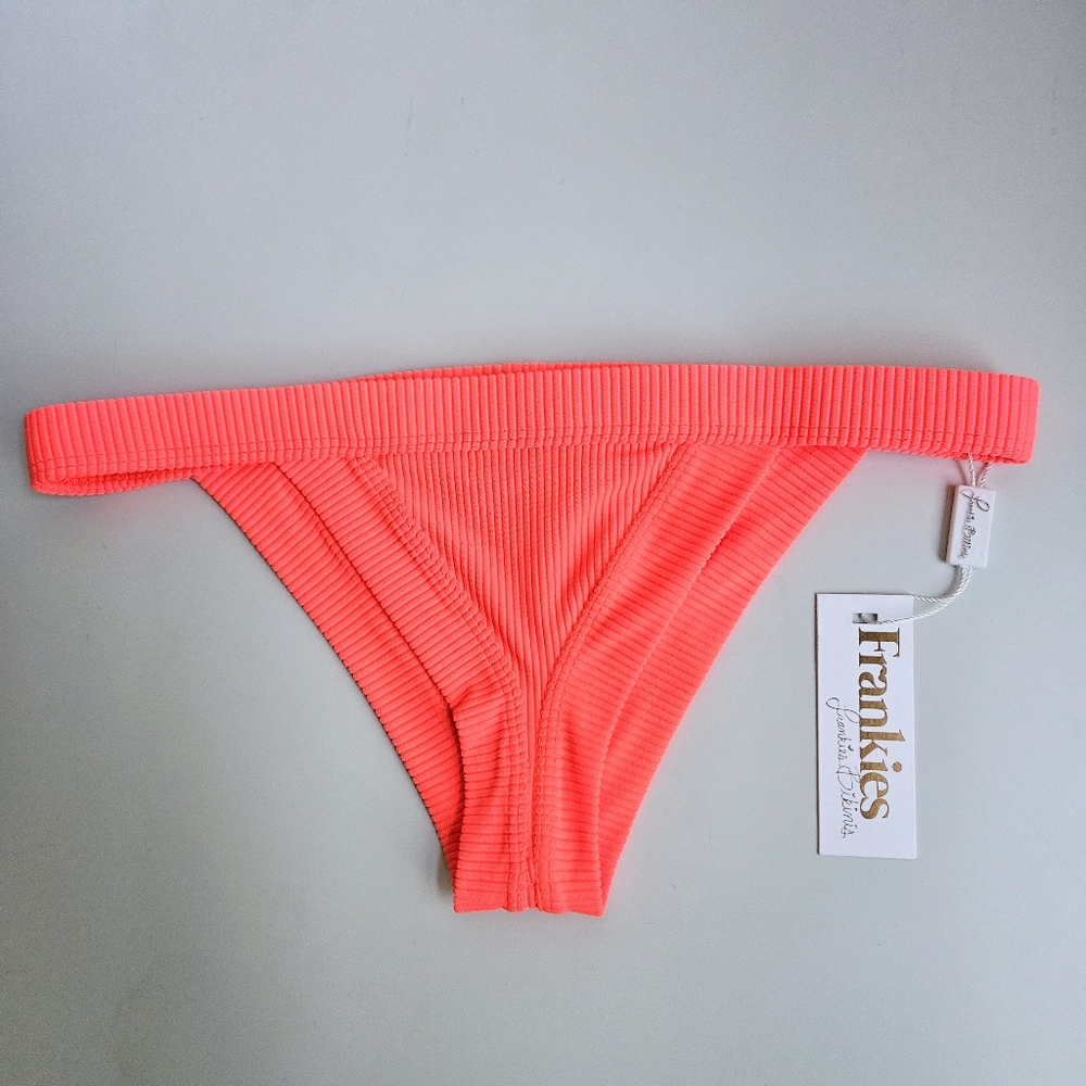 NWT Frankies Bikinis Cole Rave Heart Bottom